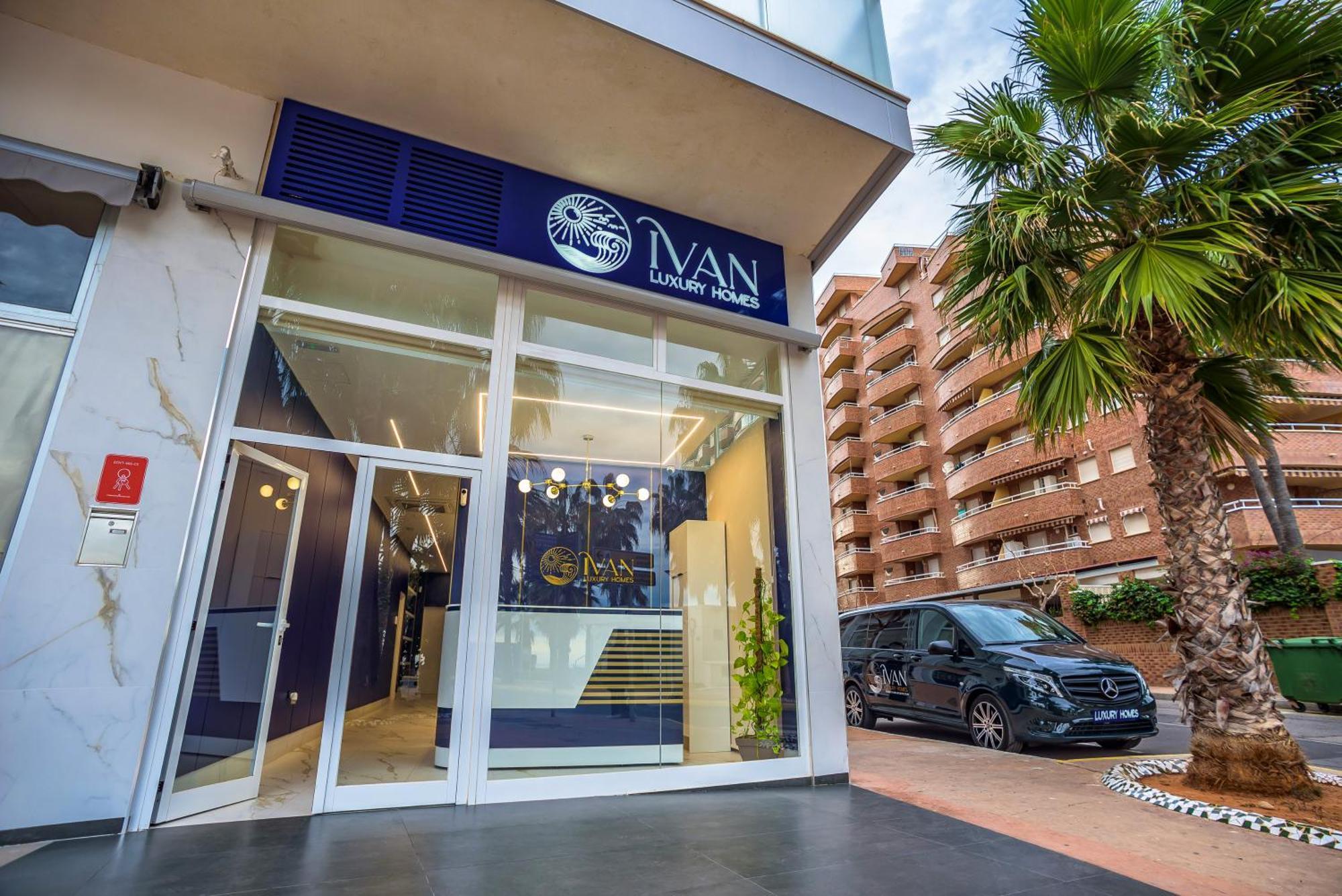 Apartment Casa Simion Ivan Luxury Homes 10ªplta Norte 1ªlinea *
